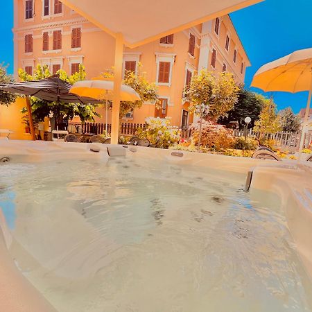 Hotel Belsito Wellness & Spa 菲乌吉 外观 照片
